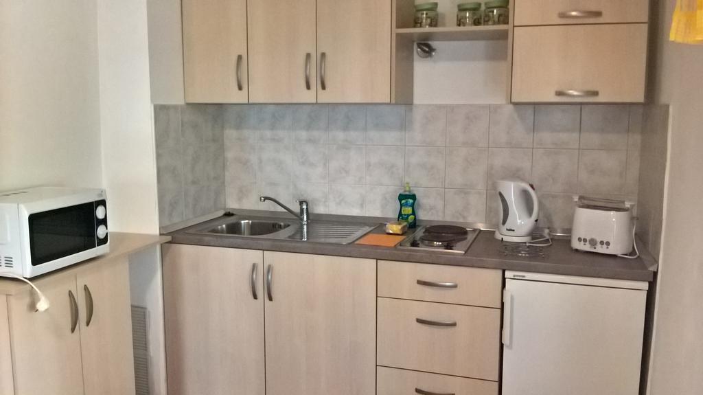 Apartments Krusvina Лун Екстер'єр фото